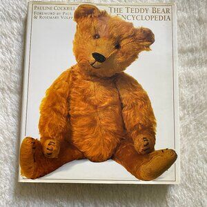 The Teddy Bear Encyclopedia by Pauline Cockrill (1993) – Vintage Hardcover